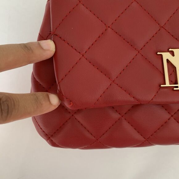 NWT Badgley Mischka Crossbody Bag Red Diamond Quilted Pearls Vegan Leather Glam - Picture 5 of 13